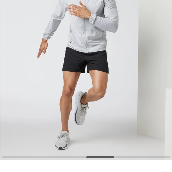 Vuori Mens Kore Short Lined 5 Inch Brand New With Tags Black Tonal Size Small - Picture 5 of 15